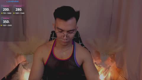 Snapshot of 000batman000 chatting on December 11, 2024, 4:39 am Bruce online show from December 11, 2024, 4:39 am