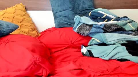 00ingrid00 online show from December 17, 2024, 5:51 am