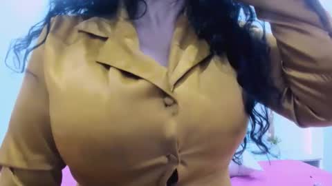 Valeria online show from April 27, 2026, 7:23 pm