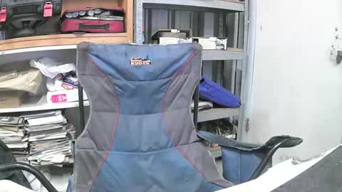 04oldskool online show from December 10, 2024, 6:22 am