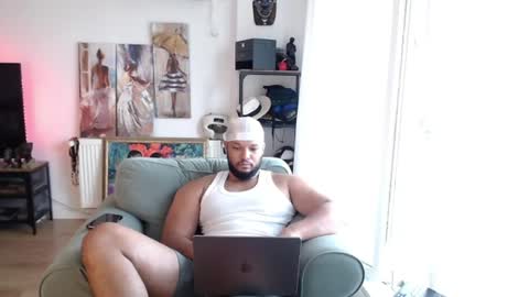 Kingsley online show from July 19, 2026, 3:54 am