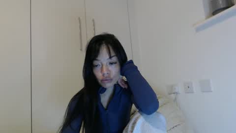 Snapshot of 0aught chatting on November 8, 2025, 1:39 am esmay 19 online show from November 8, 2025, 1:39 am