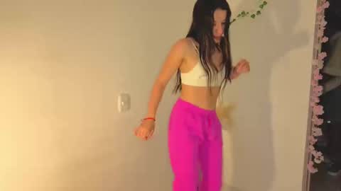 Steven  e online show from November 3, 2025, 2:13 am