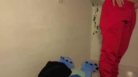 Steven  e online show from November 15, 2025, 2:09 am