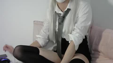 Snapshot of 0tter__chan chatting on October 12, 2025, 5:01 pm 0tter chan online show from October 12, 2025, 5:01 pm