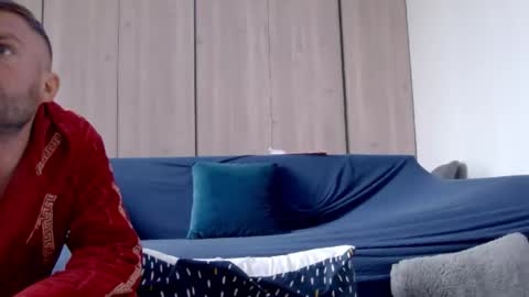 10in_deluxe online show from October 18, 2025, 6:48 am