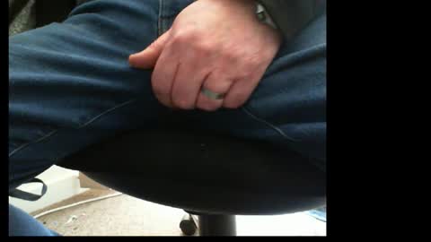 Snapshot of 10mm_socket chatting on October 27, 2025, 2:59 am 10mm_socket online show from October 27, 2025, 2:59 am