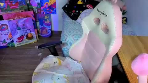 111lucygrim111 online show from July 17, 2026, 12:06 am