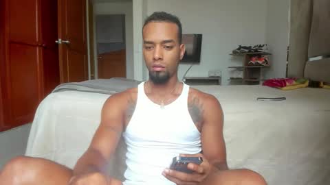 Snapshot of 11inchesblackcock chatting on November 5, 2025, 5:24 pm cuteboybiigcock online show from November 5, 2025, 5:24 pm