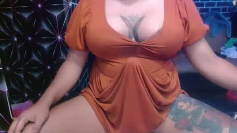  i am trixie im Your Selfsucking Mistress  online show from April 14, 2026, 6:52 am