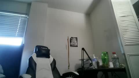 11inchtattedtrinibad online show from November 13, 2025, 8:19 pm