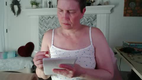 Aurora Willows online show from March 11, 2026, 2:28 am