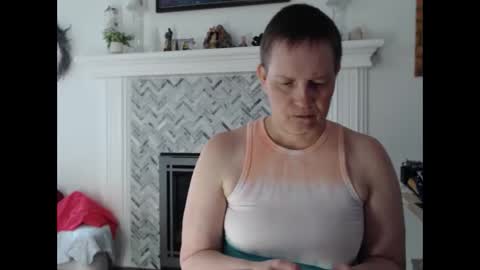 Aurora Willows online show from April 3, 2026, 4:16 pm