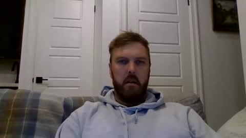 123holt123 online show from October 23, 2025, 12:32 am