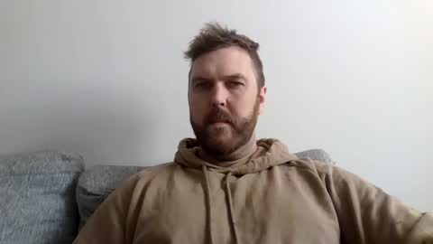 123holt123 online show from March 30, 2026, 8:10 pm