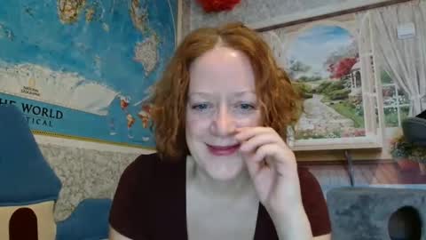 12ennie online show from November 15, 2025, 6:11 am