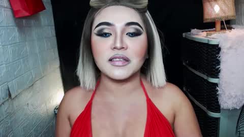 sexy kia online show from April 23, 2026, 10:45 pm