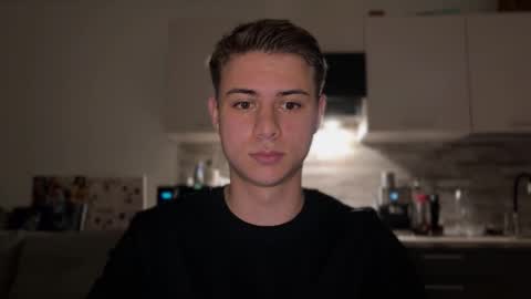 Lance online show from October 24, 2025, 4:25 pm