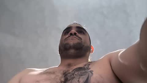 17cmpolla online show from December 7, 2024, 2:20 am