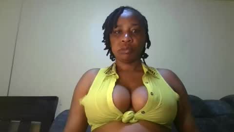 1_sexylove online show from November 17, 2025, 5:35 am