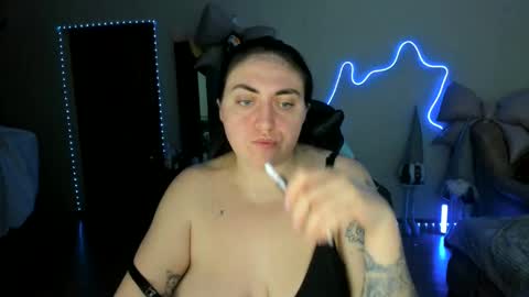 1_ukrainegirl online show from March 1, 2026, 4:53 pm