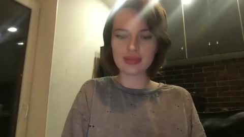 DOVE online show from December 3, 2024, 6:17 pm