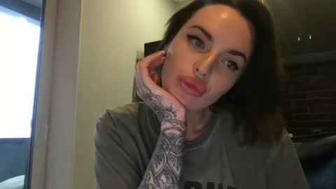 DOVE online show from December 6, 2024, 12:49 pm