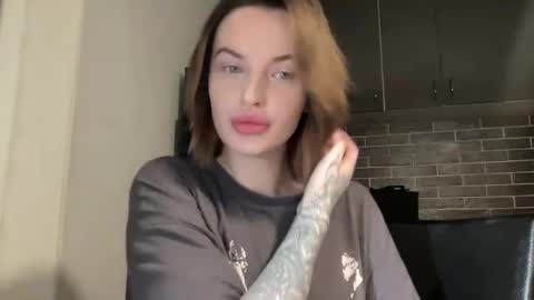 DOVE online show from February 11, 2025, 4:02 pm