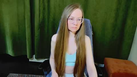 Snapshot of 1goldilocks chatting on March 2, 2026, 3:19 pm online show from March 2, 2026, 3:19 pm