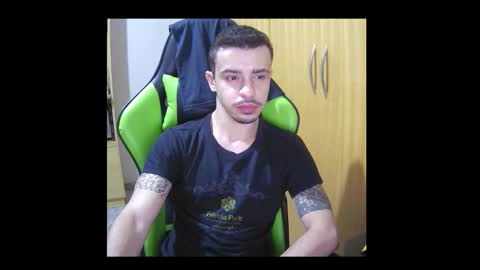 1good_vibes1 online show from October 26, 2025, 3:56 am