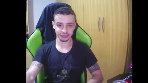 1good_vibes1 online show from December 19, 2025, 4:30 am