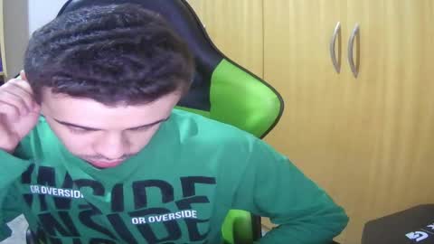 1good_vibes1 online show from June 2, 2026, 4:14 am