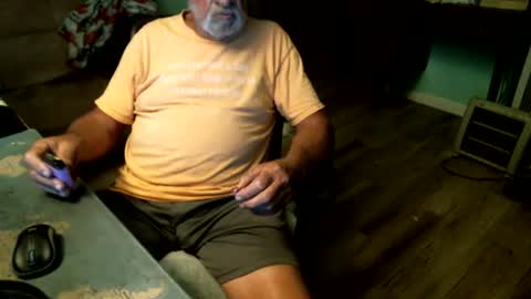 Snapshot of 1handyanddee chatting on June 30, 2026, 2:12 am 1handyanddee online show from June 30, 2026, 2:12 am