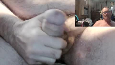 Snapshot of 1isallineed chatting on December 1, 2025, 1:21 am Pussy Slayer online show from December 1, 2025, 1:21 am