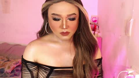 1lovelymess online show from July 9, 2026, 12:37 am