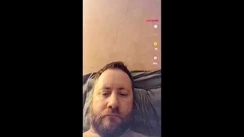 Clay online show from November 9, 2025, 1:15 am