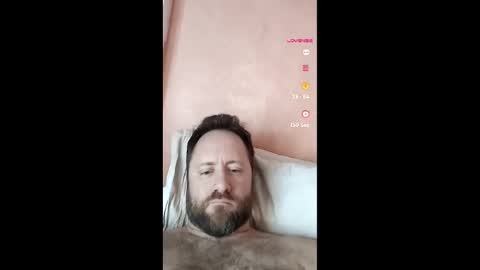 Clay online show from November 28, 2025, 9:17 pm