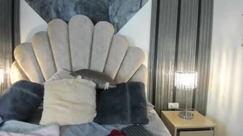 Luisa online show from December 5, 2025, 12:03 pm