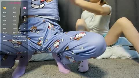 molly online show from April 4, 2026, 7:00 pm