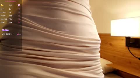 VICTORIA online show from October 29, 2025, 1:52 am