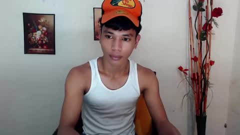 Snapshot of 1sweetloverxx chatting on September 9, 2025, 4:45 am 1sweetloverxx online show from September 9, 2025, 4:45 am