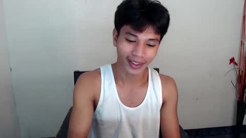 Snapshot of 1sweetloverxx chatting on November 3, 2025, 7:37 pm 1sweetloverxx online show from November 3, 2025, 7:37 pm