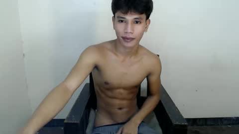 Snapshot of 1sweetloverxx chatting on November 17, 2025, 10:43 am 1sweetloverxx online show from November 17, 2025, 10:43 am