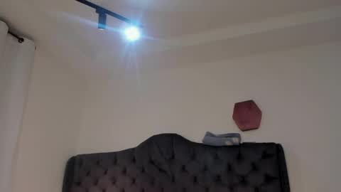 1Threestar online show from May 23, 2026, 1:48 pm