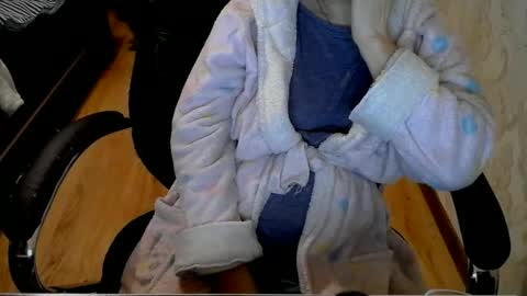 Snapshot of 1your_hot_girls chatting on December 8, 2024, 7:22 pm 1your_hot_girls online show from December 8, 2024, 7:22 pm