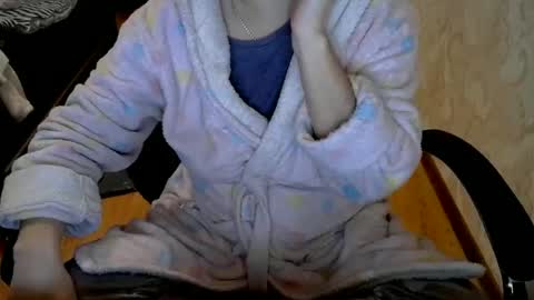 Snapshot of 1your_hot_girls chatting on December 9, 2024, 4:47 pm 1your_hot_girls online show from December 9, 2024, 4:47 pm