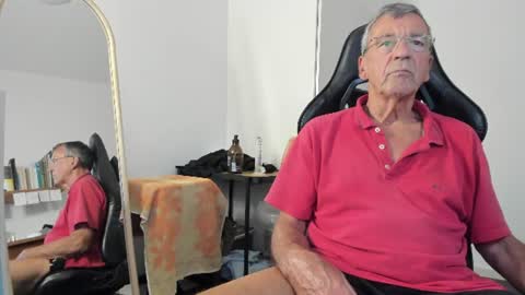 Henk online show from August 3, 2026, 7:50 pm