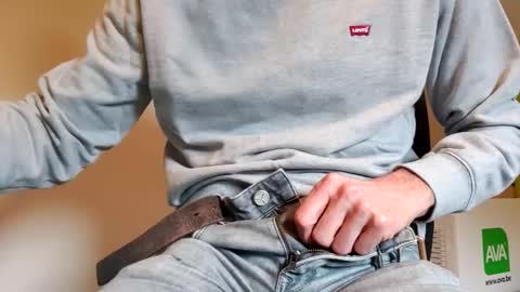 Snapshot of 22_acacia_avenue chatting on February 15, 2026, 1:09 pm 22_acacia_avenue online show from February 15, 2026, 1:09 pm