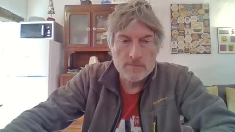 22esserre online show from December 4, 2024, 12:25 pm