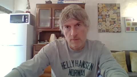 22esserre online show from December 6, 2024, 1:00 pm